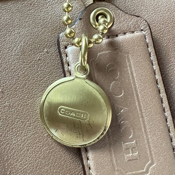 Coach Satchel - Picture 8 of 9